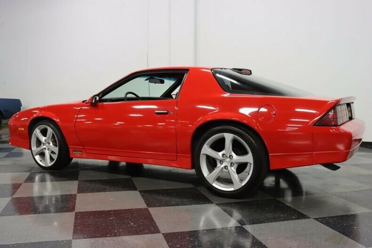1986 Chevrolet Camaro Z/28 - photo 9