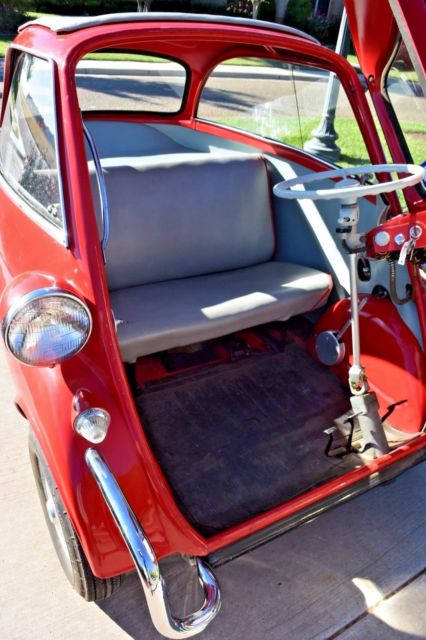 1957 BMW Isetta 300 - photo 2