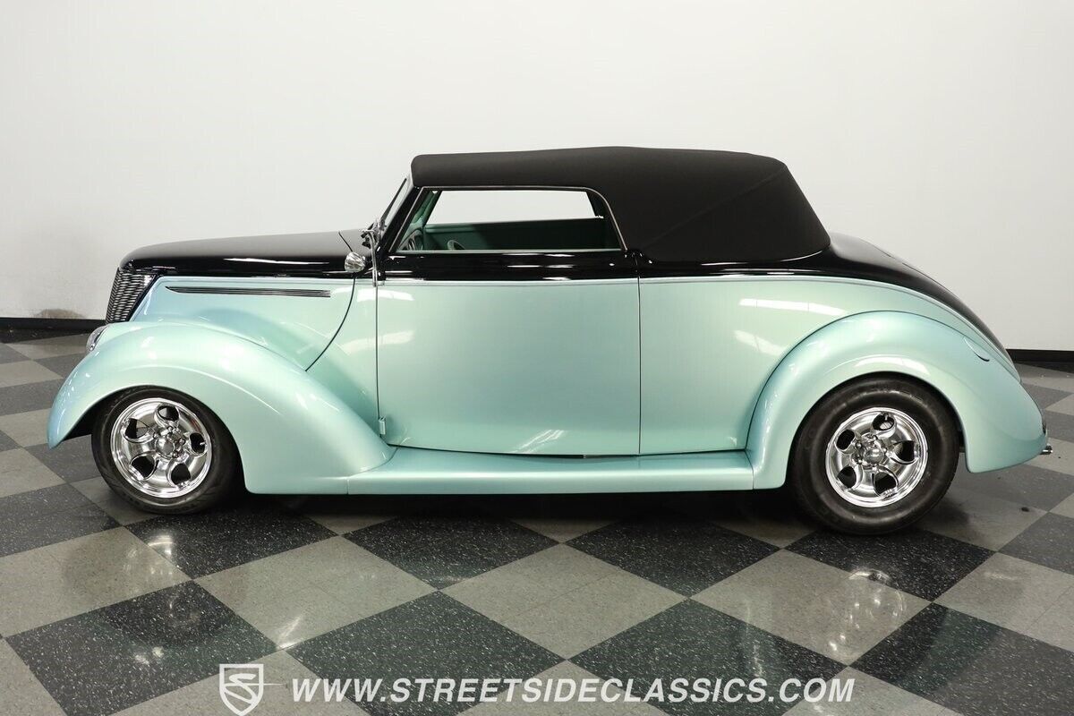 1937 Ford Coupe - photo 3