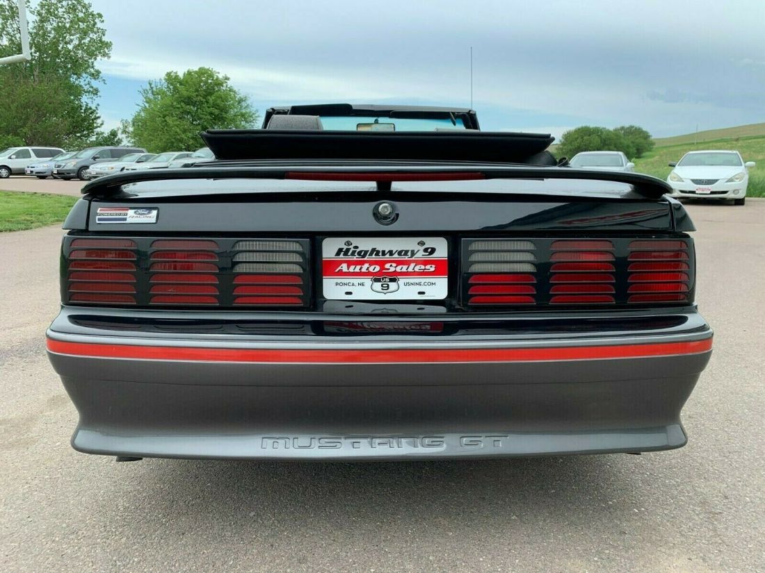 1988 Ford Mustang - photo 10