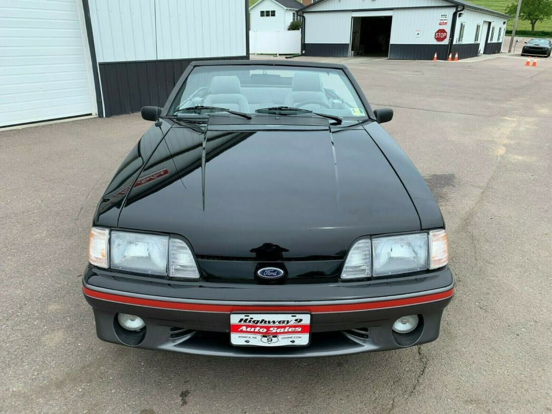 1988 Ford Mustang - photo 9