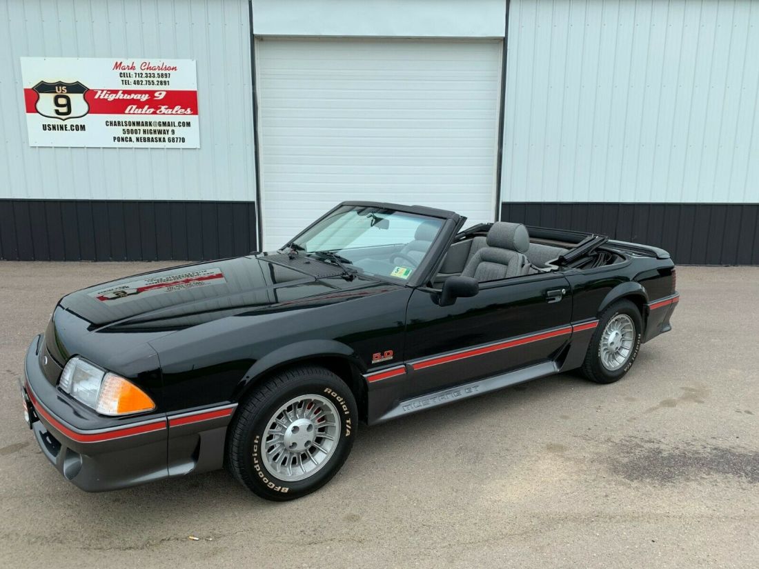 Smoking Hot 1988 Ford Mustang GT Convertible - Jet Black/Gray Bottom NO RESERVE 1988 Ford Mustang
