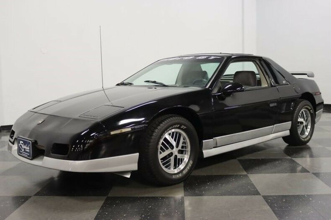 1985 Pontiac Fiero GT - photo 6