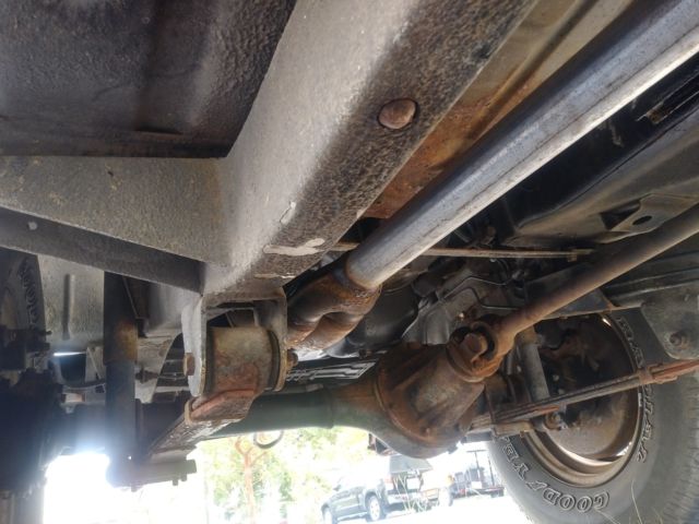 1984 Suzuki Samurai SJ-410 - photo 10