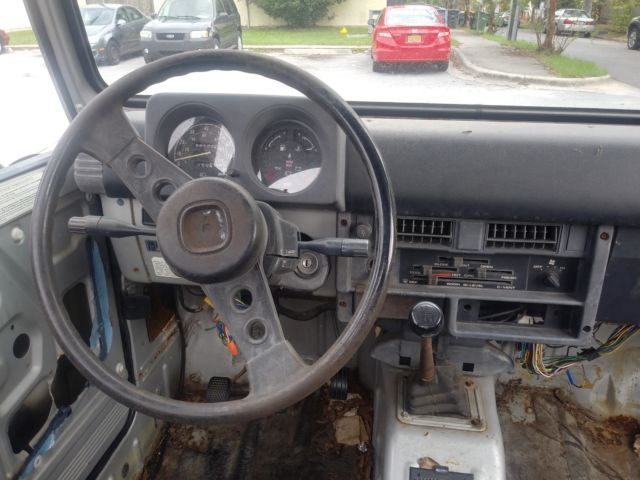 1984 Suzuki Samurai SJ-410 - photo 6
