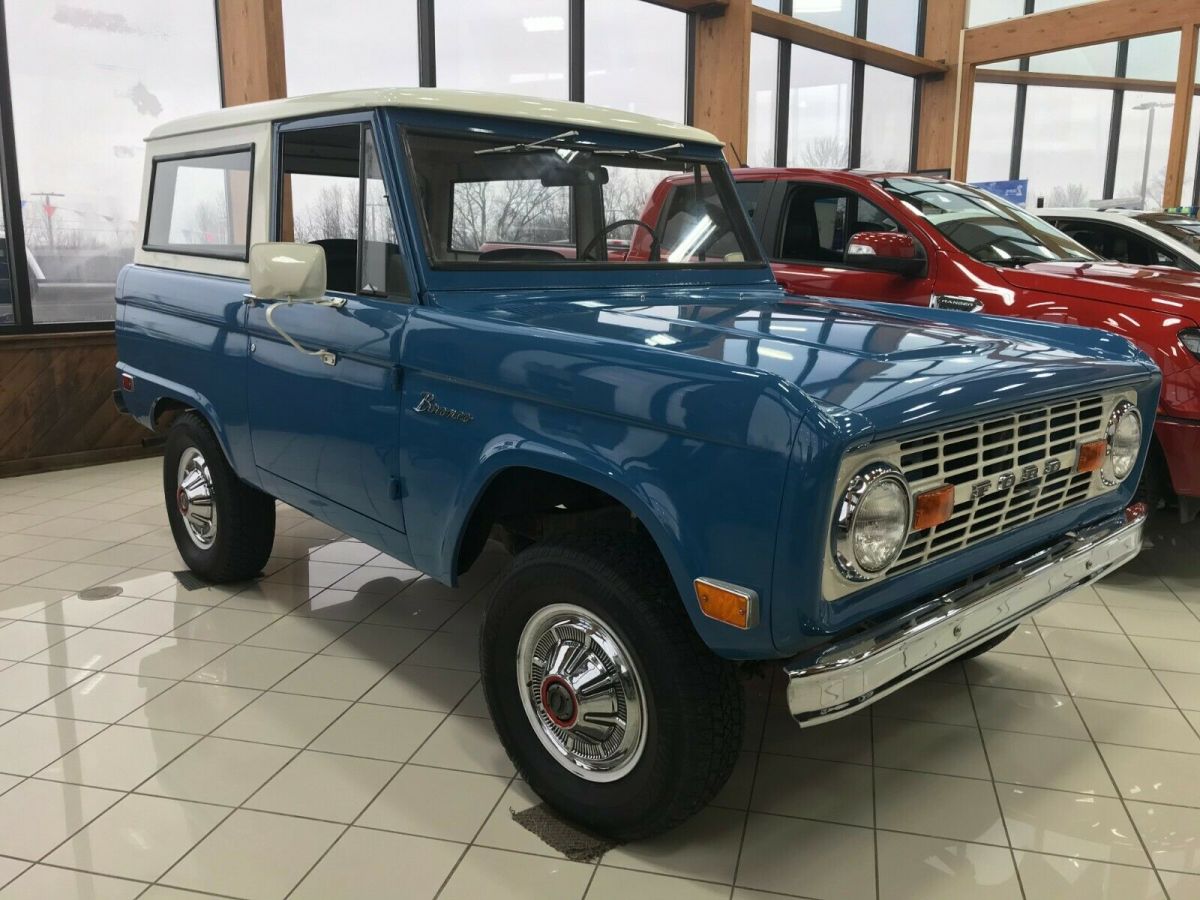 Sold by a reputable Ford dealer, from the owner's private collection! 1969 Ford Bronco Sport Wagon. Great Condition.