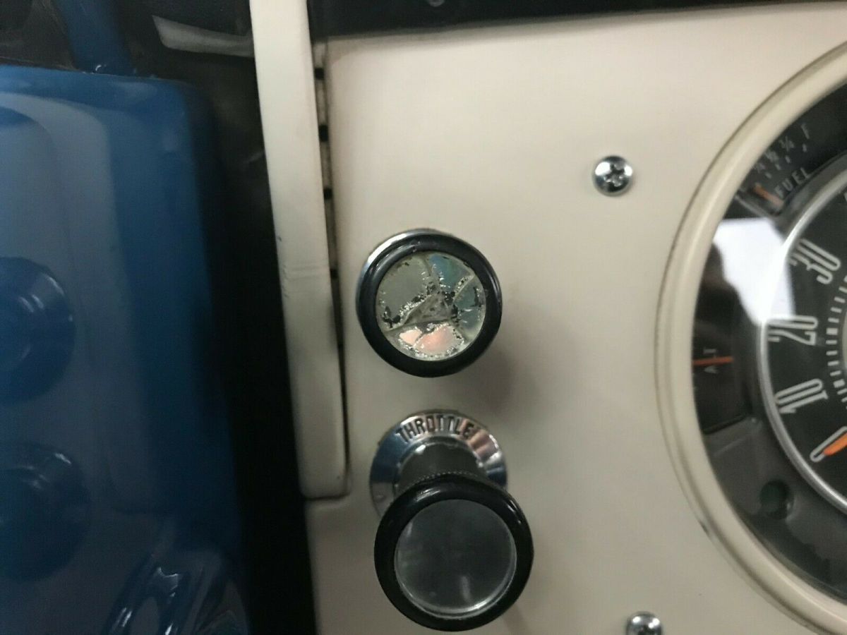 1969 Ford Bronco Sport Wagon. Great Condition. - photo 10