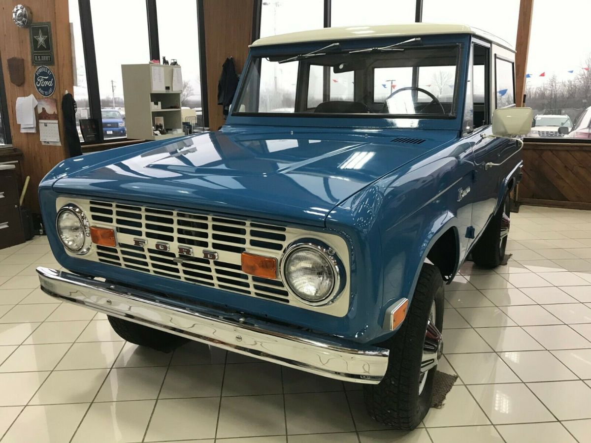 1969 Ford Bronco Sport Wagon. Great Condition. - photo 2