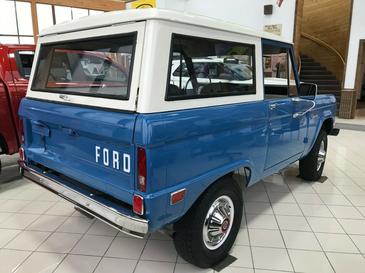 1969 Ford Bronco Sport Wagon. Great Condition. - photo 4