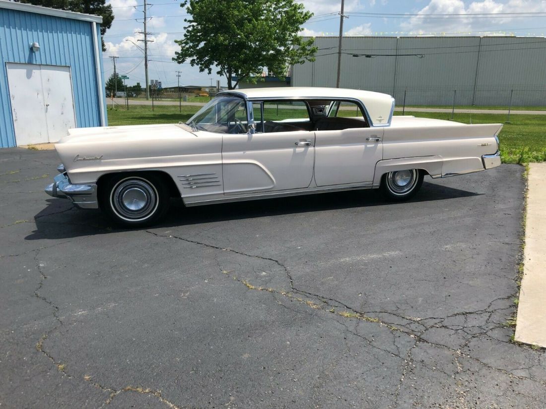 Solid 1960 Continental Mark V runs drives original car 1960 Lincoln Continental