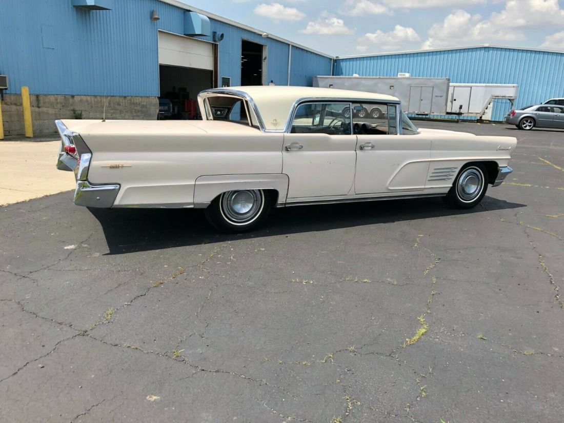 1960 Lincoln Continental - photo 3