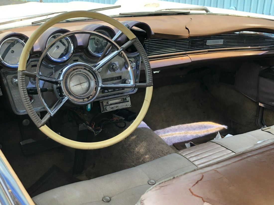 1960 Lincoln Continental - photo 6