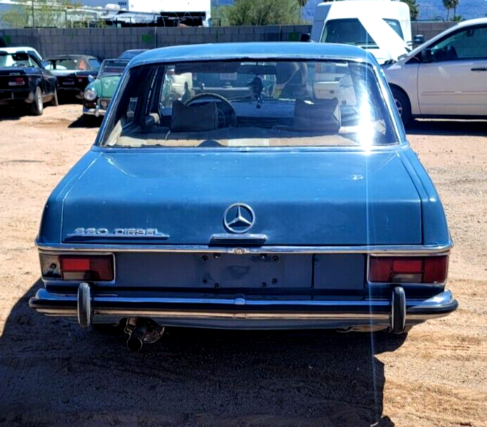 1969 Mercedes-Benz 220d Diesel 115 200 Series - photo 5