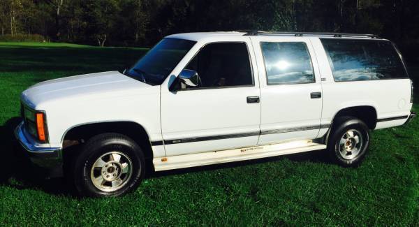 1993 GMC Suburban SLE - photo 6