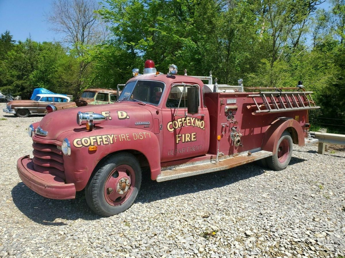 Solid 5 window 1950 Chevrolet 6400 2 ton fire truck 216 engine driver KS title!! 1950 Chevrolet Other Pickups 5 window