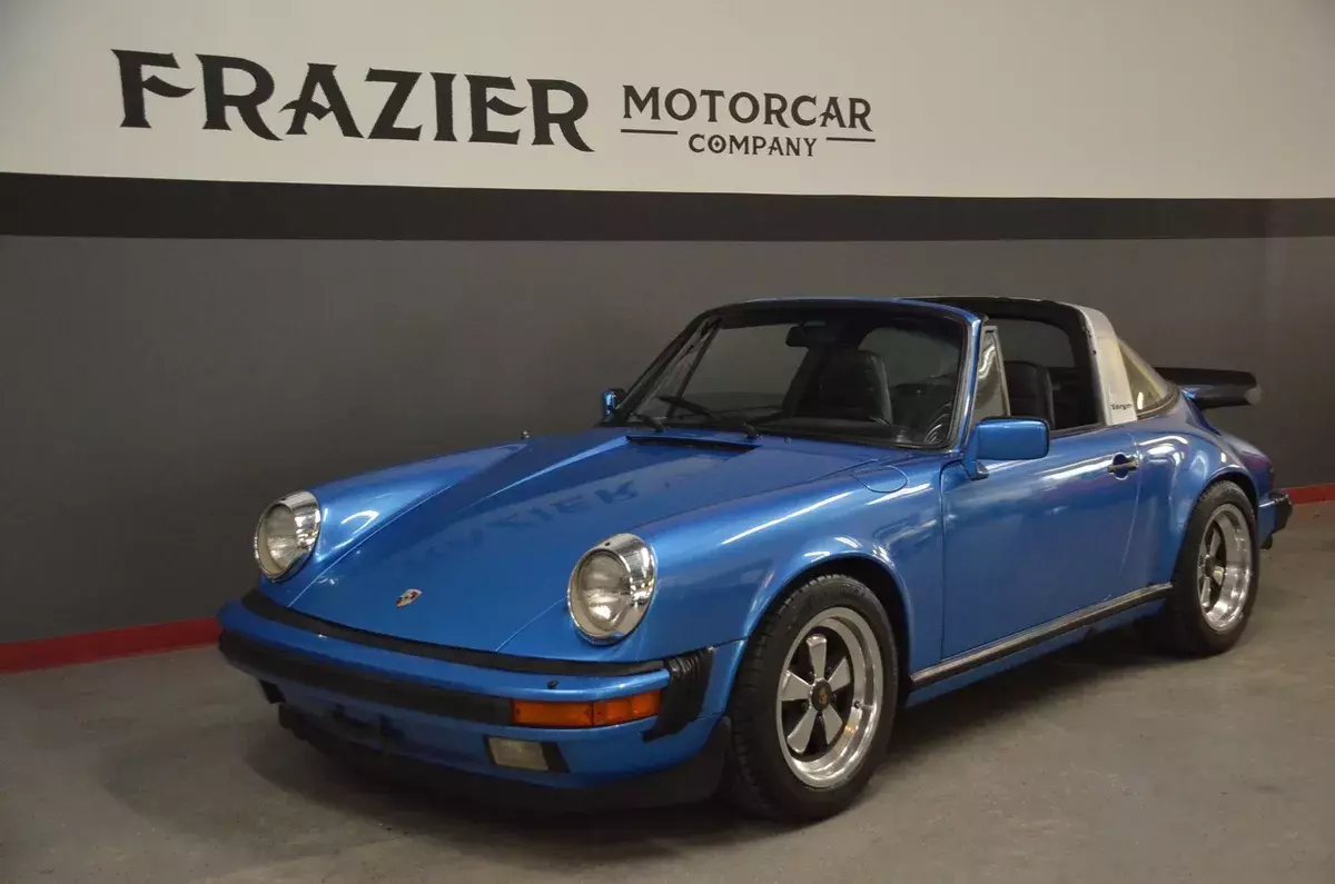 SOLID 911 CARRERA TARGA with extensive records BLACK CAR WRAPPED IN BLUE 1984 Porsche 911 Carrera Targa