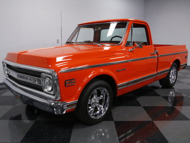 SOLID BUILD, 350 V8, 5 SPD MANUAL, FRONT DISCS, NICE PAINT, NICE INT, GR8 DRIVER 1970 Chevrolet C10