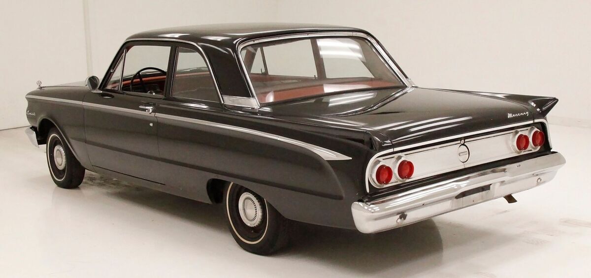 1962 Mercury Comet 2 Door Sedan - photo 3