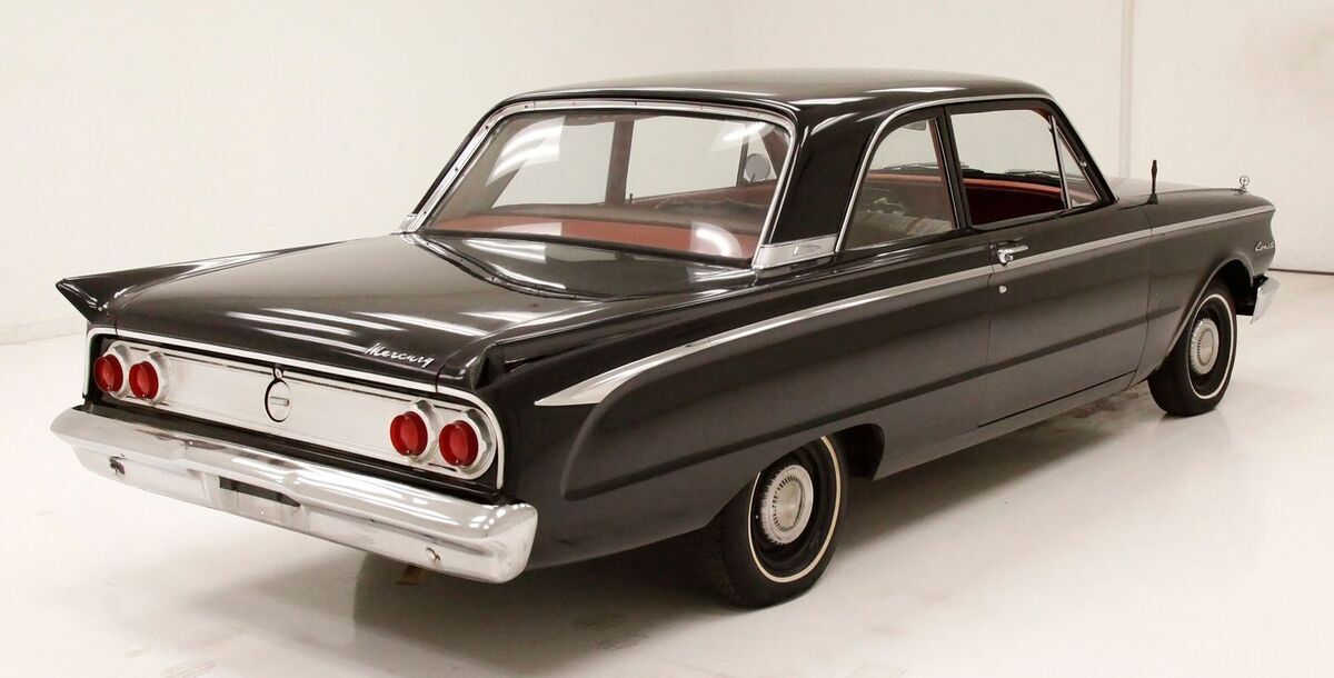 1962 Mercury Comet 2 Door Sedan - photo 4