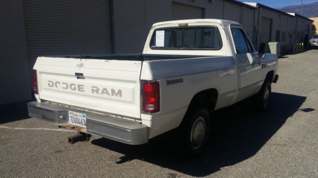 1985 Dodge Power Wagon Prospector 4x4 - photo 10