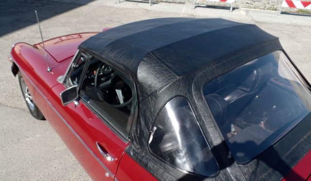 1976 MG MGB Converitble - photo 6