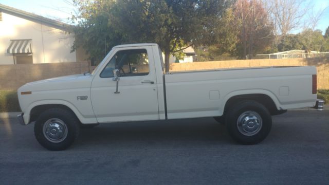 1986 Ford F-250 Base - photo 5