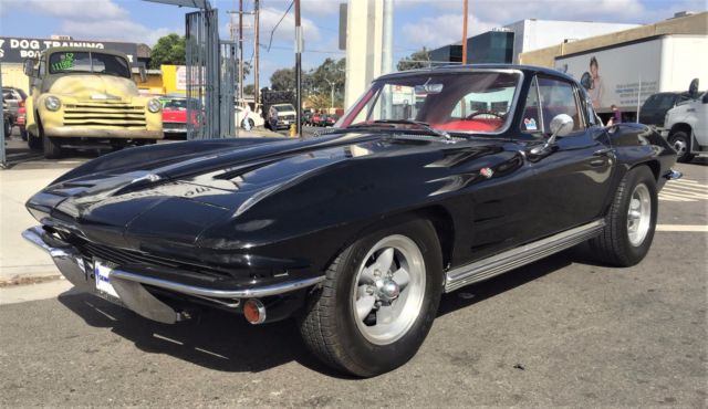 1964 Chevrolet Corvette Stingray Coupe - photo 3