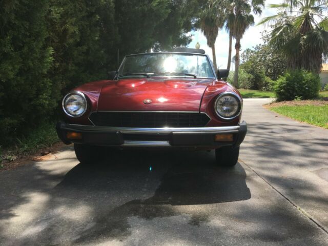 1979 Fiat 124 Spider - photo 2