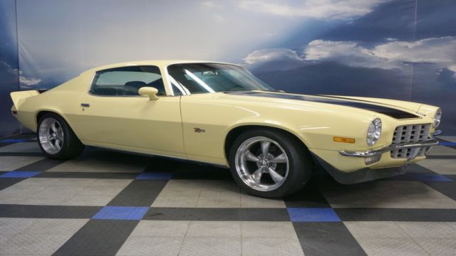 **SOLID**1972 Chevy Camaro Z28 Tribute~350V8~4-Speed~Pwr Steering & Brakes*SHARP 1972 Chevrolet Camaro Z28 Tribute