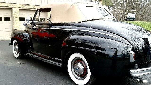1941 Ford Super DeLuxe Convertible - photo 6