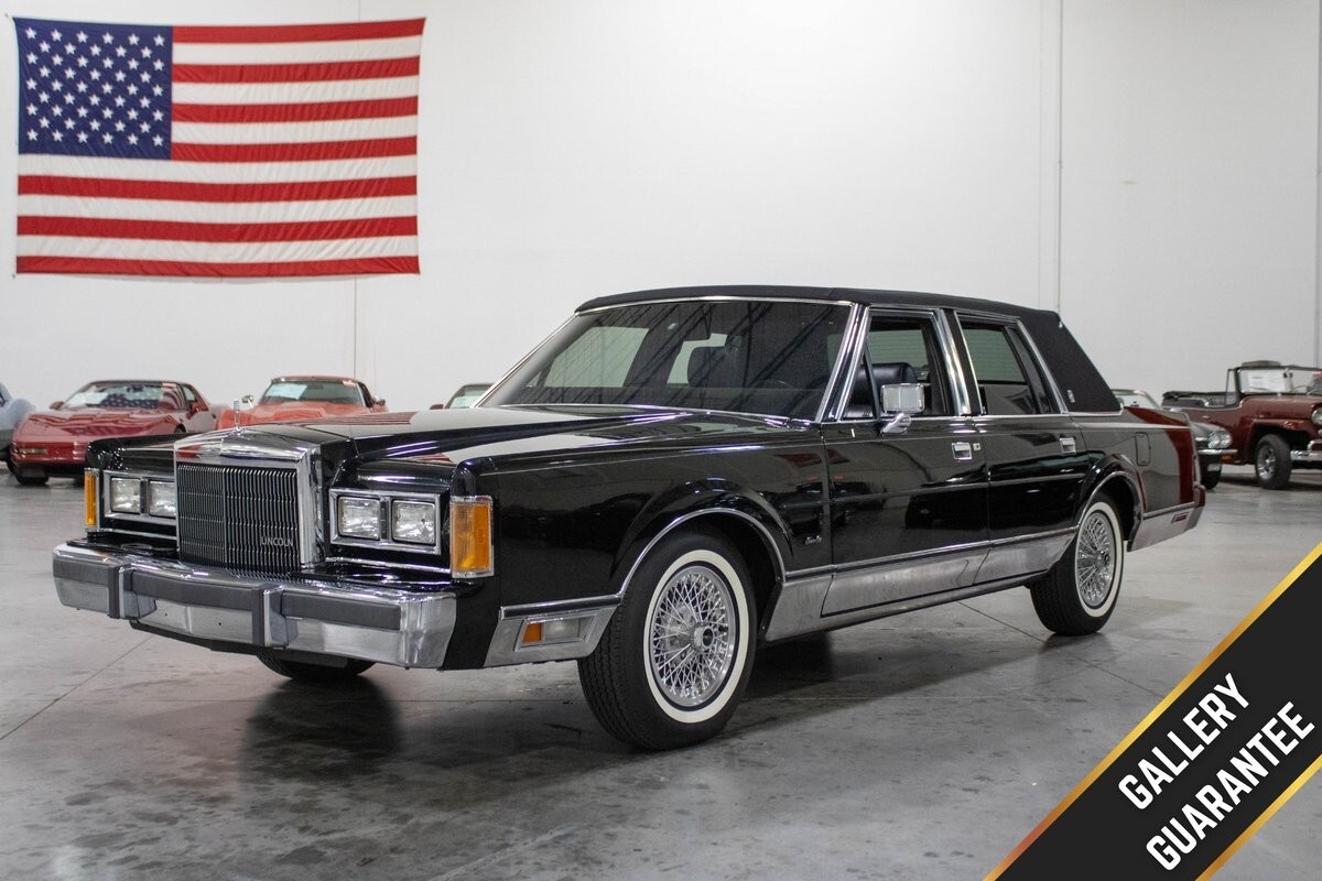 1989 Lincoln Town Car Signature - photo 13