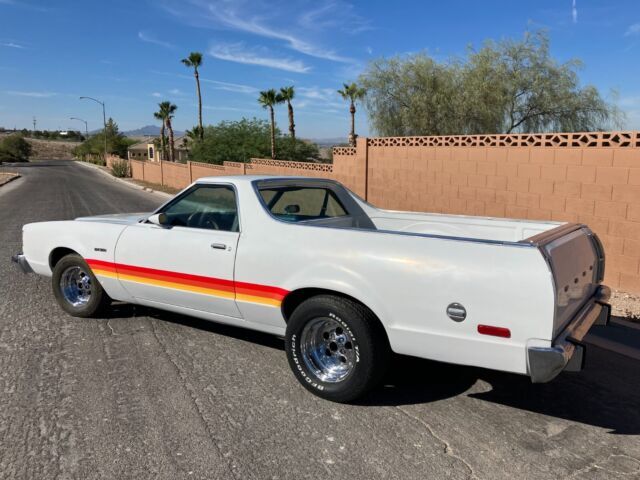Sorry, I put it in the wrong section it is a 1979 FORD RANCHERO ! 1979 Pontiac Catalina