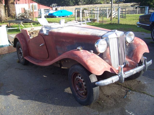 South Western rust and damage free body, great basis for a vintage restoration 1952 MG T-Series