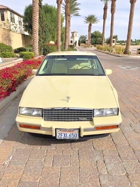 1987 Cadillac Eldorado Leather - photo 2