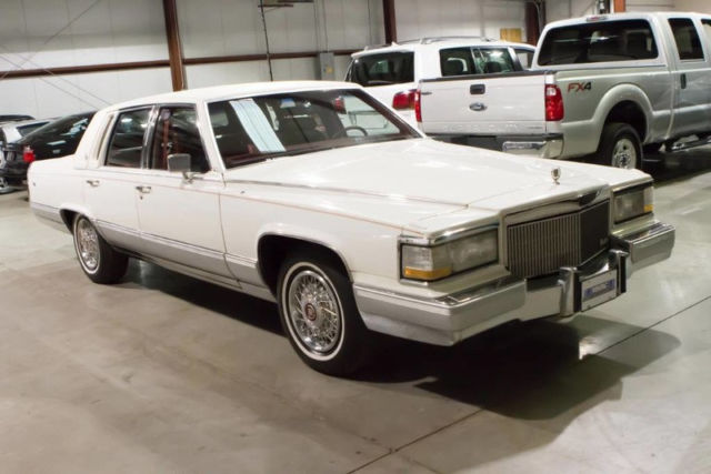 1991 Cadillac Brougham 4dr Sedan - photo 7