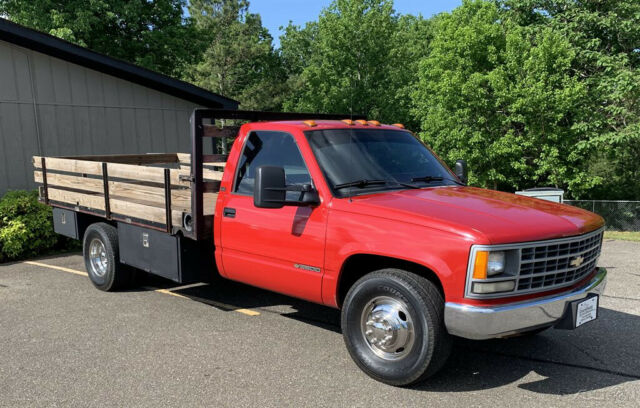 SOUTHERN CHEVY DUALLY C/K G30 CHEYENNE UTILITY WORK HORSE SIS 2 GMC SIERRA G2500 1991 Chevrolet C/K Pickup 3500 1-TON G3500 FLATBED AC 4 SPD 5.7L FUEL INJ 350 V8