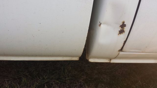 1985 GMC Sierra Base Standard Cab Pickup 2-Door - photo 4