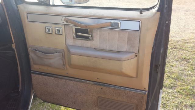 1985 GMC Sierra Base Standard Cab Pickup 2-Door - photo 7