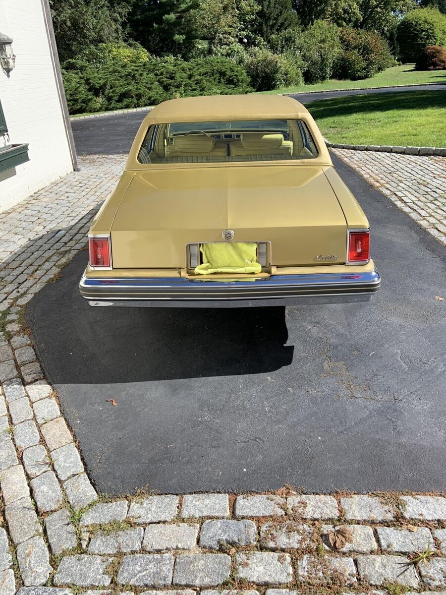 1977 Cadillac Seville - photo 3