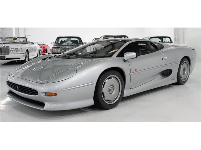 1993 Jaguar XJ220 Coupe - photo 2