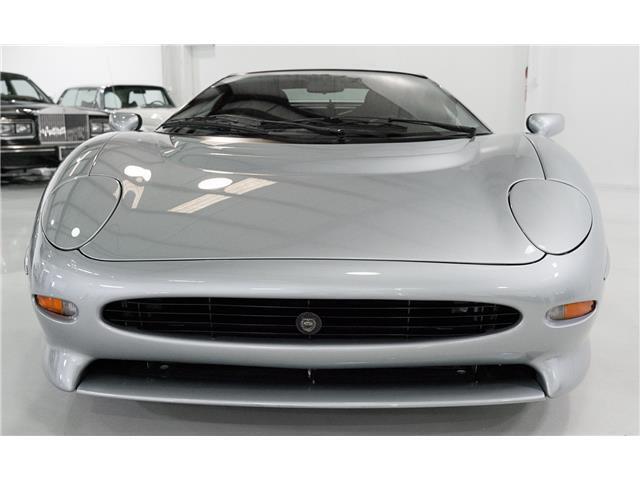 1993 Jaguar XJ220 Coupe - photo 3