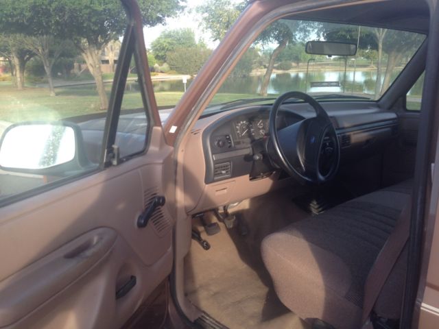 1993 Ford F-150 XL - photo 6