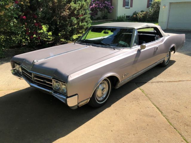 Special Order Color, Build Sheet inc, Runs and drives great solid 455 V8, PS, PB 1965 Oldsmobile Starfire Convertible