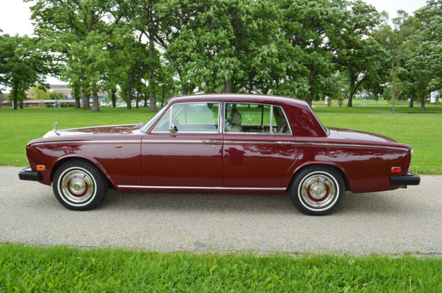 1973 Rolls-Royce Silver Shadow - 4 door sedan - photo 11
