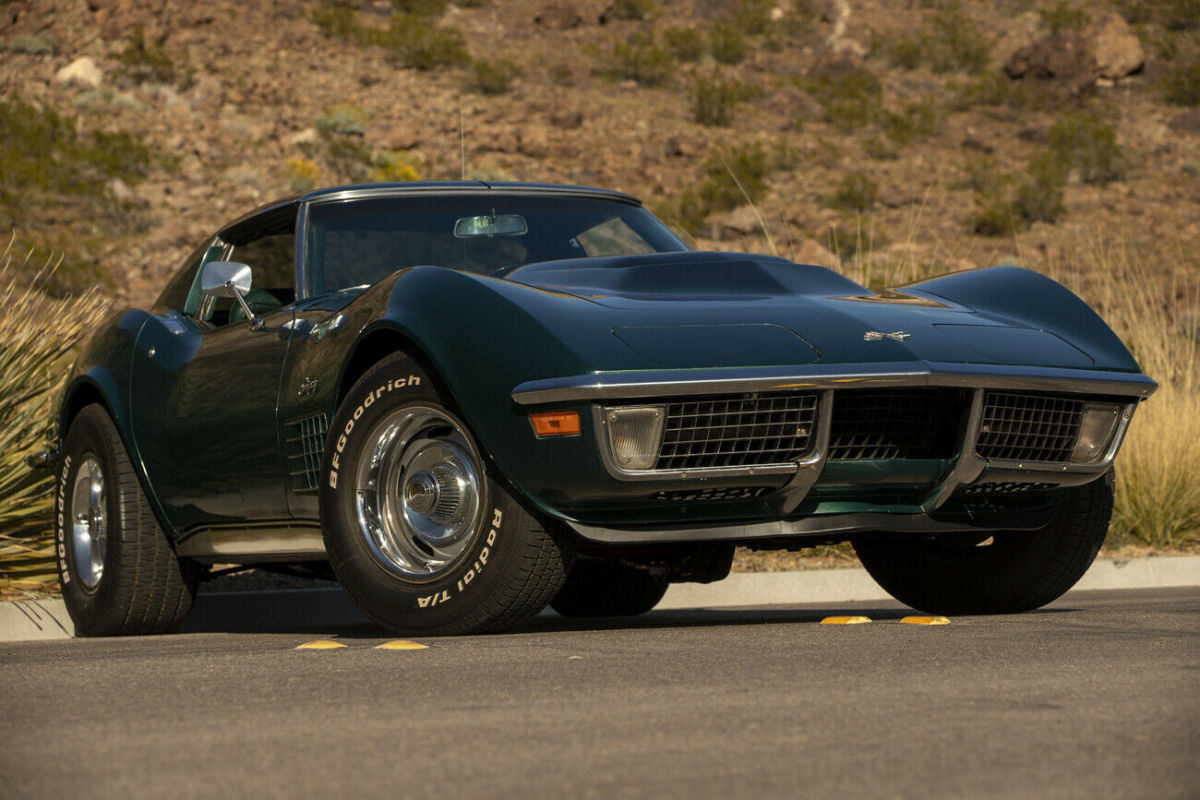 1971 Chevrolet Corvette STUNNING & HIGHLY MODIFIED NUMBERS MATCHING 350CI - photo 9