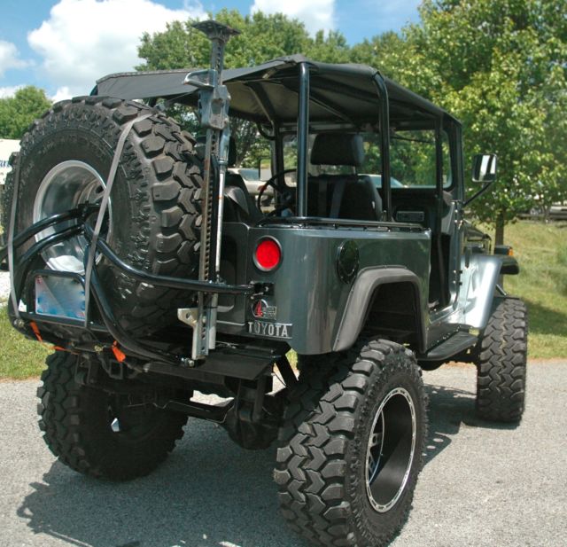 1976 Toyota Land Cruiser fj40 - photo 3