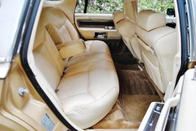 1982 Lincoln Mark Series - photo 10