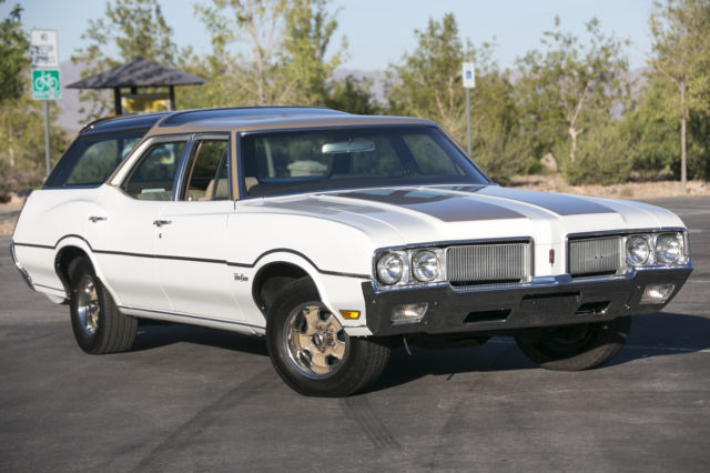 1970 Oldsmobile VISTA CRUISER GLASS ROOF WAGON VISTA CRUISER 442 HOOD & WHEELS - photo 4