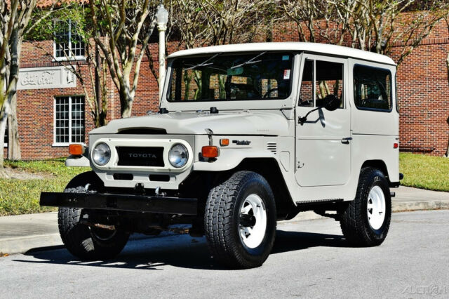 1974 Toyota FJ40 - photo 3
