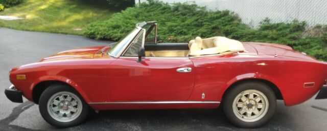 1982 Fiat 124 Spider - photo 8